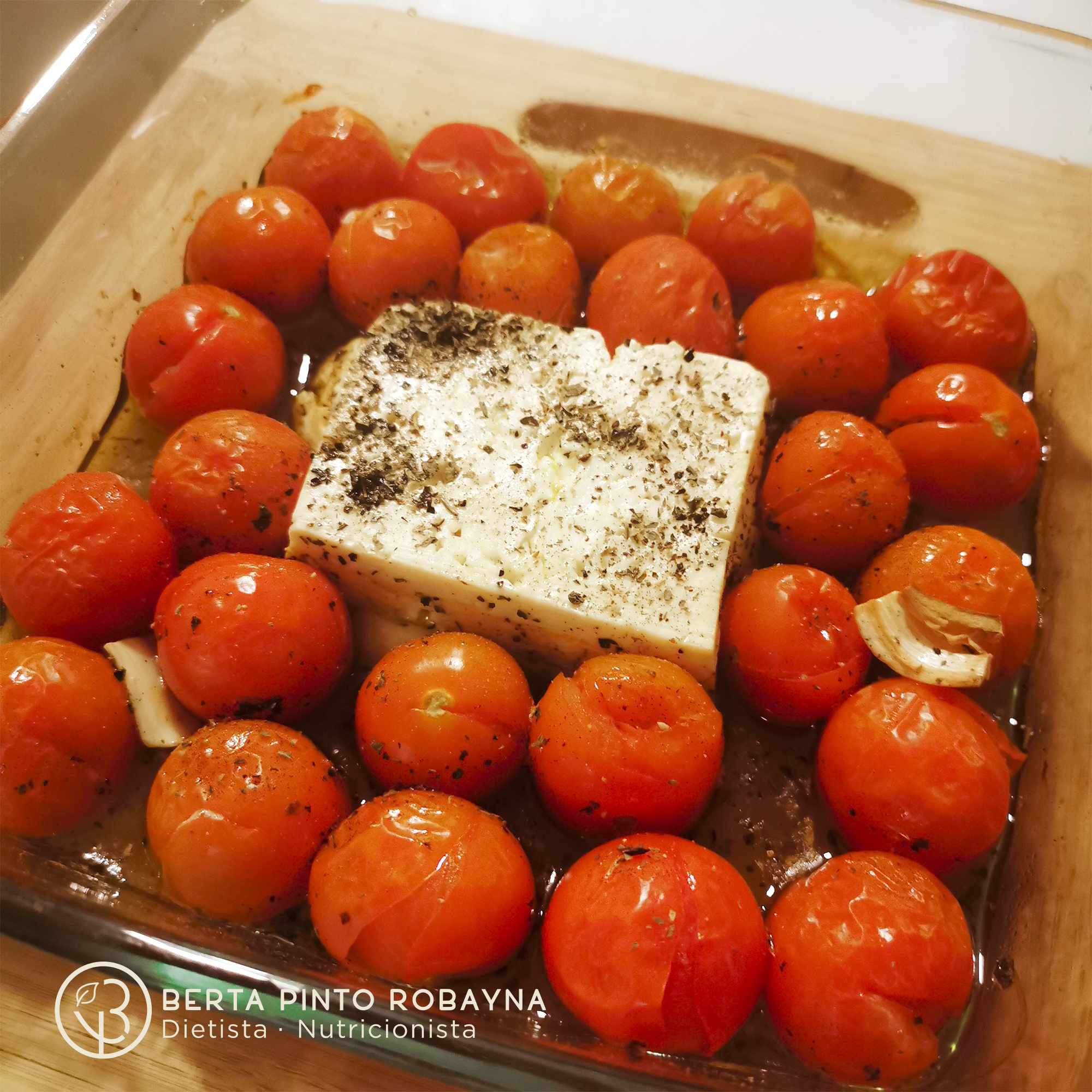 En este momento estás viendo Receta: Tomates Cherry con queso Feta